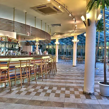 Les Magnolias Приморско